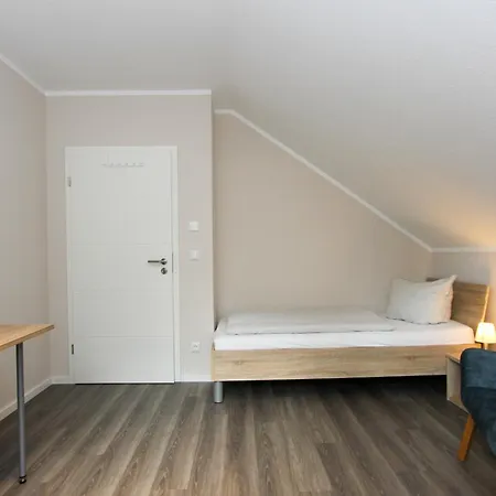 Darsskoenig 度假居 *